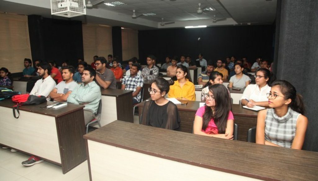 Guest Lecture by Mr Kaushal Mehtani, Head of Finance, McKinsey India (4)