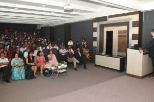 Interaction with Experts from Agilent Technologies for Chemistry Students