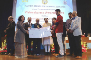 Print Coverage: Chhatra Vishwakarma Award