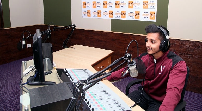 be a good radio presenter